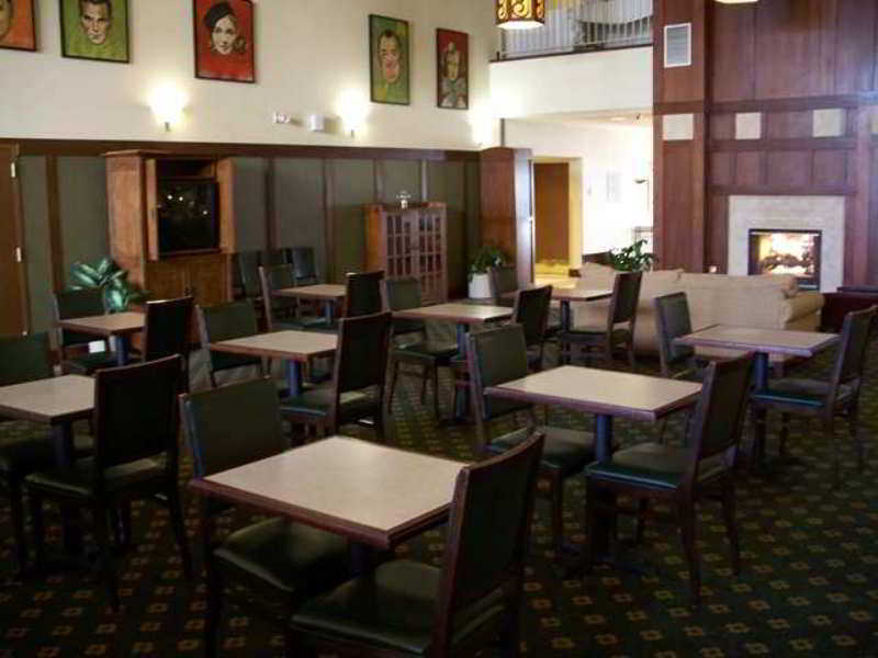 Hampton Inn & Suites Providence-Warwick Airport Restaurante foto